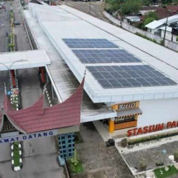 Peringati Hari Bumi 2026, KAI Divre II Sumbar Perkuat Transportasi Massal Rendah Emisi Dan Pemanfaatan Energi Hijau