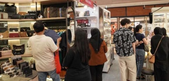 Wirausaha Perempuan Gemari Industri Penjualan Preloved