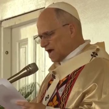 Pertemuan Bersejarah di Vatikan: Uskup Agung Canterbury Puji Keberanian Paus Leo