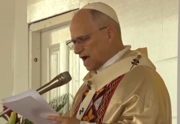 Pertemuan Bersejarah di Vatikan: Uskup Agung Canterbury Puji Keberanian Paus Leo