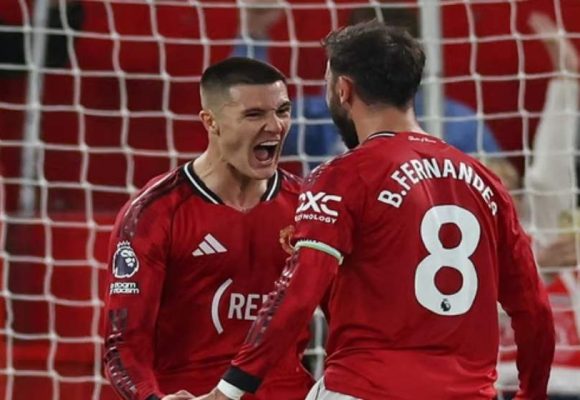 Manchester United Tekuk Brentford 2-1, Amankan Peringkat Ketiga Klasemen