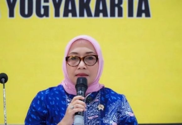 Menteri Arifah Minta Maaf Pernyataan Kurang Tepat Pemindahan Gerbong