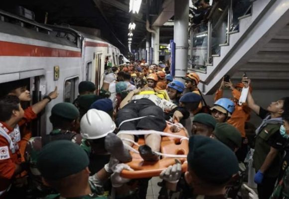 Setelah 31 Saksi Diperiksa Buntut Kecelakaan Kereta Bekasi, Polisi akan Panggil Taksi Green