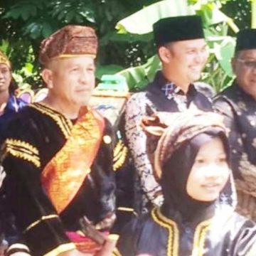 Andi Yusman Sandang Gala Datuak Koto Nan Gadang Batuah, Wabup Rahmat Hidayat: Wujud Pelestarian Adat Minangkabau