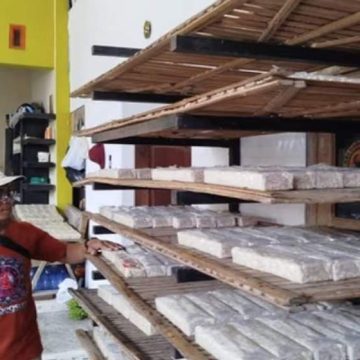 Harga Kedelai Naik, Perajin Tempe di Ponorogo Siasati dengan Perkecil Ukuran