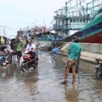 BPBD DKI: Pos Pintu Air Angke Siaga 1, Warga Diminta Waspadai Banjir