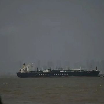 Iran perkenalkan aturan baru untuk transit kapal di Selat Hormuz