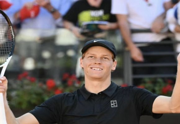 Jannik Sinner dan Iga Swiatek Melaju di Italia Terbuka 2026