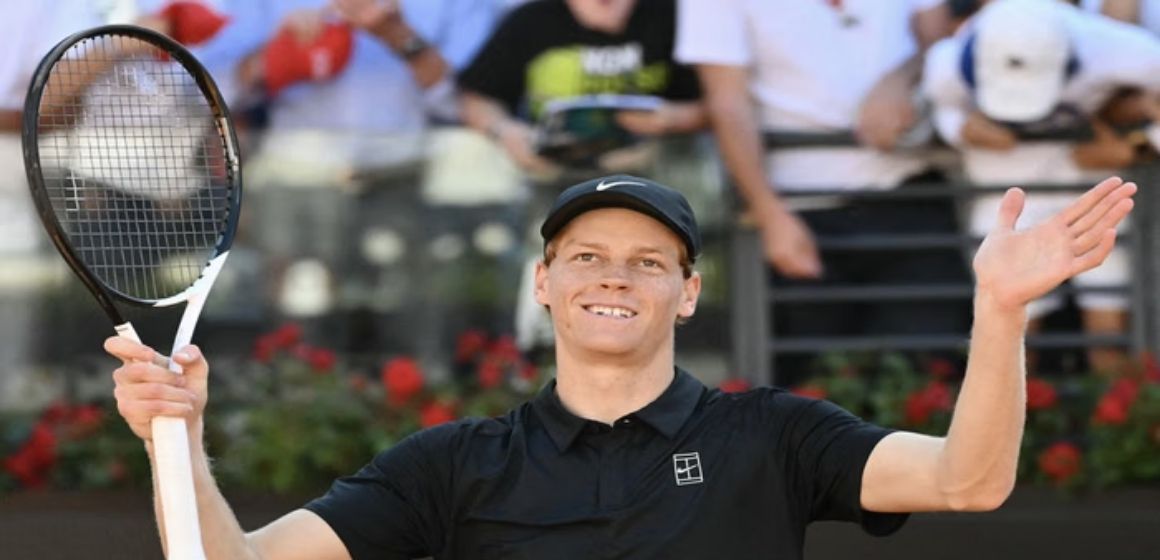 WEBSITE - 2026-05-12T093429.131 Jannik Sinner dan Iga Swiatek Melaju di Italia Terbuka 2026