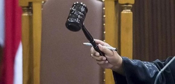 Mahkamah  Konstitusi  Gelar Sidang Uji Materiil KUHP Baru: Dari Pasal Penghinaan Presiden hingga Perzinaan
