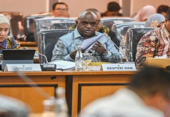 WEBSITE - 2026-05-22T095906.436 Fakta-fakta Penolakan Natalius Pigai soal Wacana Tembak Mati Begal