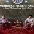 KPU Sumbar dan UNP Jalin Kerja Sama, Surya Efitrimen: Perkuat Demokrasi