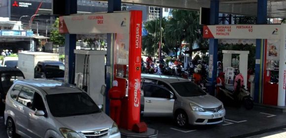 WEBSITE - 2026-07-01T085159.177 Harga Pertamax Turbo dan solar nonsubsidi Pertamina turun mulai 1 Juli
