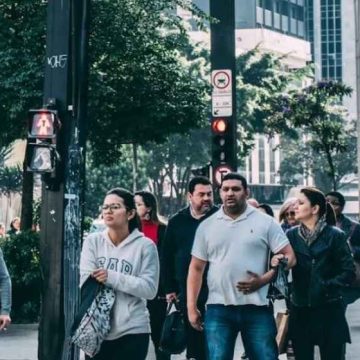 Berjalan kaki dengan cepat kurangi risiko gangguan kognitif