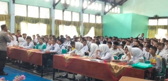 WEBSITE - 2026-07-15T105712.956 Polres Sawahlunto manfaatkan MPLS cegah narkotika dan judi online di kalangan pelajar