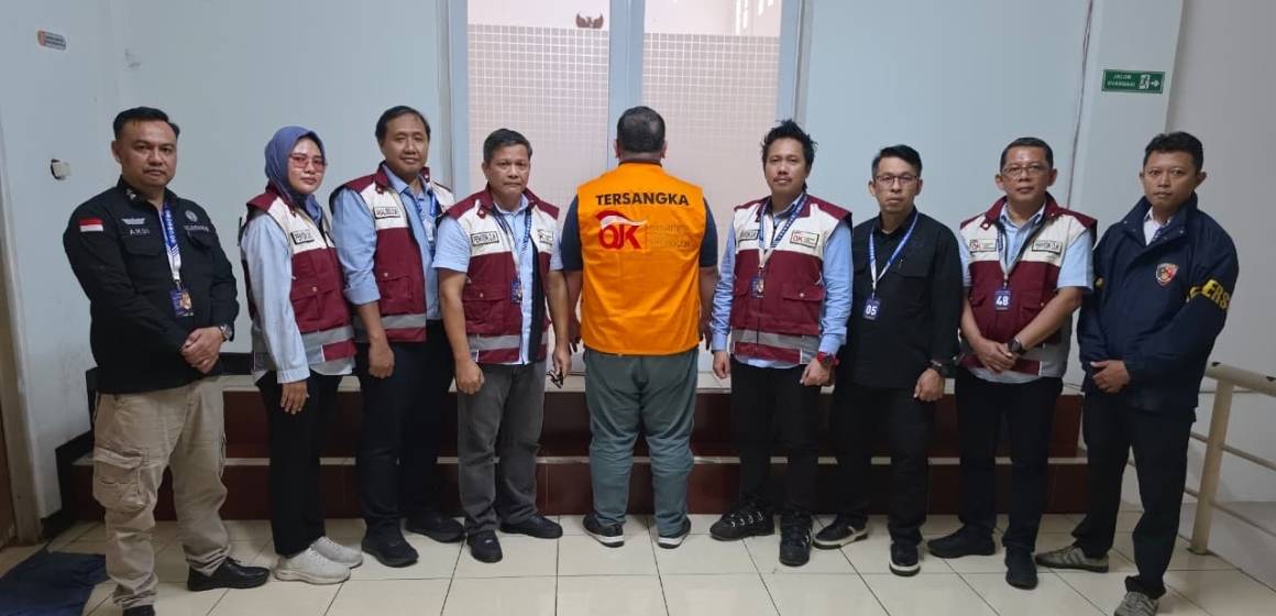 WEBSITE - 2026-07-15T180303.442 OJK Serahkan Tersangka dan Barang Bukti Kasus PT Asuransi Jiwa Prolife ke Kejaksaan Negeri Jakarta Selatan
