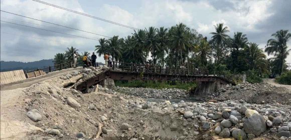 Jembatan Darurat Batang Anai Difungsikan, Jembatan Permanen Segera Dibangun