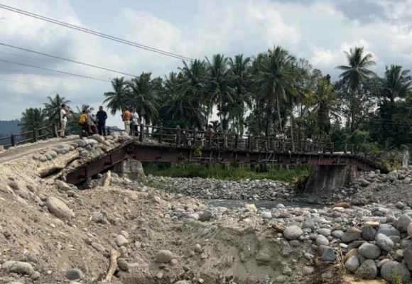 WEBSITE - 2026-07-16T135431.262 Jembatan Darurat Batang Anai Difungsikan, Jembatan Permanen Segera Dibangun