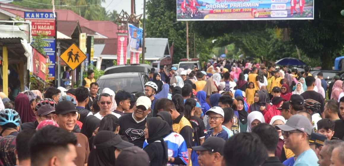 WEBSITE - 2026-07-20T092528.938 Car Free Day Perdana Padang Pariaman Pecah, Ribuan Warga Padati Kawasan Katapiang, UMKM Kebanjiran Rezeki