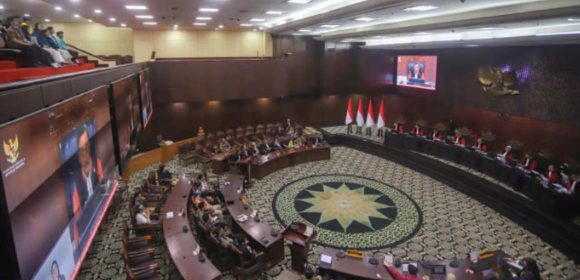 MK Bacakan Putusan Gugatan Anggaran Program MBG Hari Ini