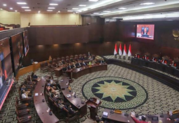WEBSITE - 2026-07-30T085015.610 MK Bacakan Putusan Gugatan Anggaran Program MBG Hari Ini