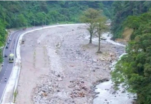 WEBSITE - 2026-07-30T094744.746 Kementerian PU rampungkan penanganan Lembah Anai di Sumatera Barat