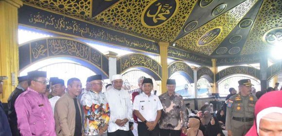 Tradisi BASAPA 2026 Resmi di Buka, Ribuan Peziarah Padati Makam Syekh Burhanuddin