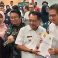 Bupati JKA Temui Menteri Kesehatan, Serahkan Proposal Pembangunan Puskesmas Pembantu di Forum Kardiovaskular Nasional