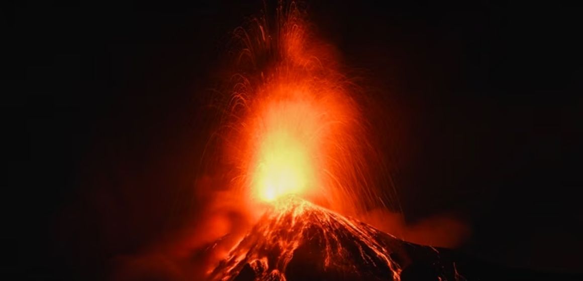 WEBSITE - 2026-08-05T112449.997 Gunung Fuego Guatemala Meletus Dahsyat, Ribuan Warga Dievakuasi dari Fase Kritis