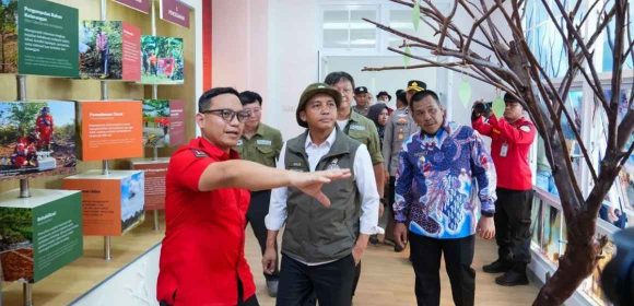 WEBSITE - 2026-08-07T103844.725 Menhut pastikan negara hadir untuk mencegah karhutla