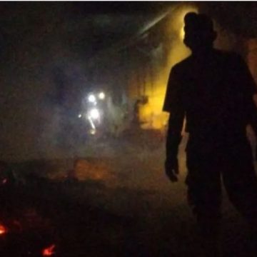 WEBSITE - 2026-08-07T111931.080 Satpol PP Damkar Agam berhasil selamatkan 15 unit rumah dari kebakaran