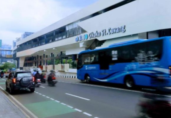 WEBSITE - 2026-08-20T093515.647 Gangguan KRL, Trans-Jakarta Tambah Armada Pada Rute yang Terdampak