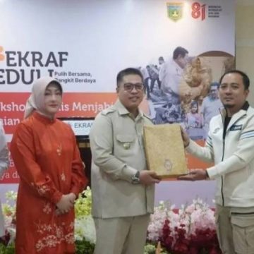 Perkuat Pelaku Fesyen Padang Panjang, Kemenekraf Gelar Workshop Ready to Wear