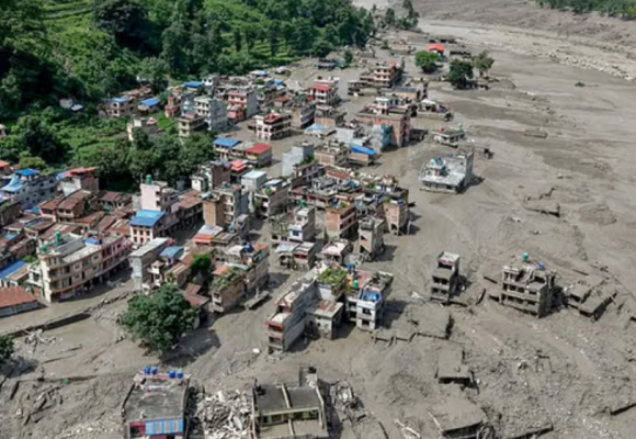 Lonjakan Air 9 Meter dalam 30 Menit, Longsoran Es Picu Banjir Bandang Nepal