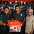 Padang Pariaman Peduli, Bupati JKA Serahkan Bantuan untuk Korban Galodo Arosuka