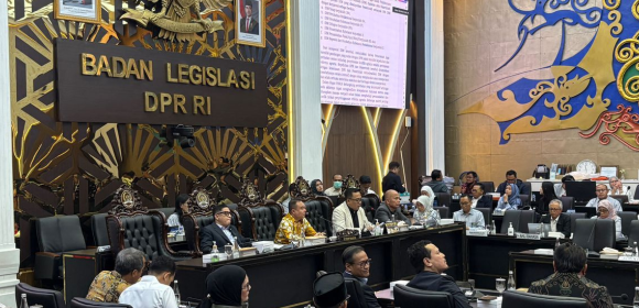 WEBSITE (3) DPR setujui RUU Pengaturan Reforma Agraria disahkan jadi undang-undang