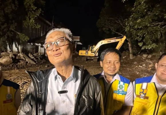 WEBSITE (32) Menteri PU instruksikan percepatan penyiapan “sabo dam” di Solok