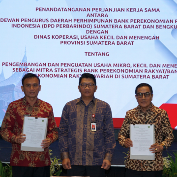 WEBSITE OJK Dorong Sinergi Dinas Koperasi dan Perbarindo Perluas Akses Pembiayaan UMKM Sumbar