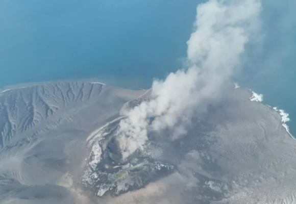 WEBSITE (39) BNPB siapkan OMC untuk luruhkan abu erupsi Anak Krakatau