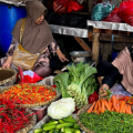 PIHPS mencatat harga cabai rawit Rp89.500/kg, telur ayam Rp30.200/kg