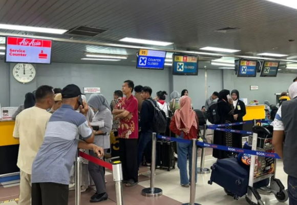 WEBSITE (49) Penerbangan rute Padang-Jakarta di BIM sudah kembali beroperasi