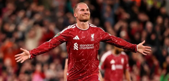 WEBSITE (81) Liverpool amankan kemenangan 3-1 kontra Tottenham