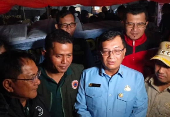 WEBSITE (9) BNPB siap penuhi kebutuhan penanganan banjir bandang Kabupaten Solok