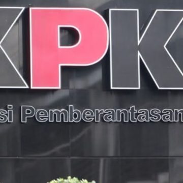 WEBSITE (23) KPK Sita Rp1,4 Miliar dalam OTT di BNPB, Sestama Rustian Ditangkap