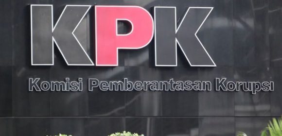 WEBSITE (23) KPK Sita Rp1,4 Miliar dalam OTT di BNPB, Sestama Rustian Ditangkap