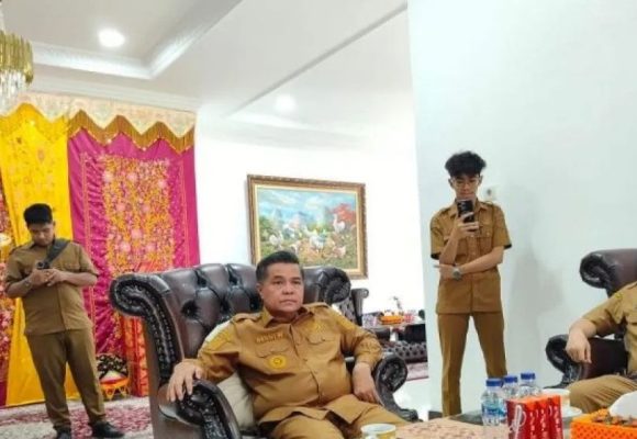 WEBSITE (25) Pemkab Agam usulkan Rp411,57 miliar ke Kementerian PU perbaikan infrastruktur