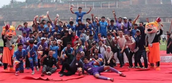 WEBSITE (29) Tim Sepakbola Payakumbuh raih emas Porprov Sumbar 2026