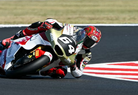 WEBSITE (39) Mario Suryo Aji Gagal Finis di Moto2 GP Jepang 2026, Izan Guevara Juara